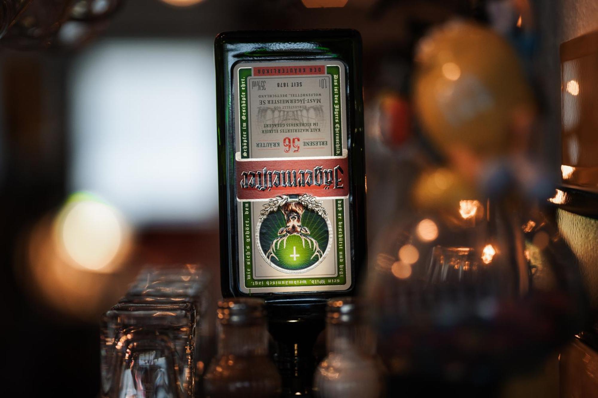 Hostel มานไฮม์ ภายนอก รูปภาพ Jägermeister